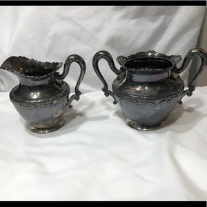 2pc. Meridian Quadruple Plate 1901 Gilt Set